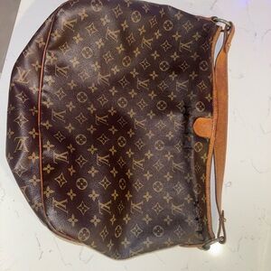 Louis Vuitton Classic Monogram Hobo Bag - Delightful MM